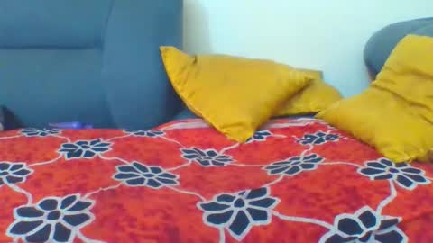 Snapshot of crystallgem chatting on April 2026 04:41:01 AM crystallgem online show from April 2026 04:41:01 AM