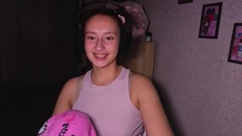 Snapshot of crystallkris chatting on September 2025 11:41:02 PM Kristina online show from September 2025 11:41:02 PM