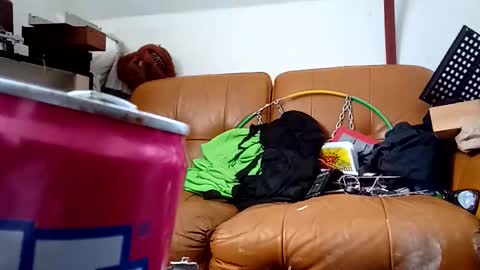 crystelweed online show from September 2025 12:43:02 PM