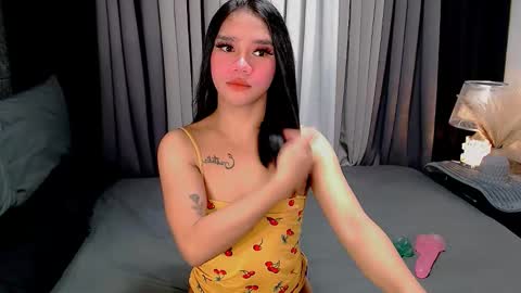Snapshot of crytastal_lust1212 chatting on October 2025 09:08:01 AM bea takashi online show from October 2025 09:08:01 AM