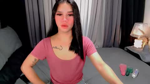 Snapshot of crytastal_lust1212 chatting on November 2025 09:08:02 AM bea takashi online show from November 2025 09:08:02 AM