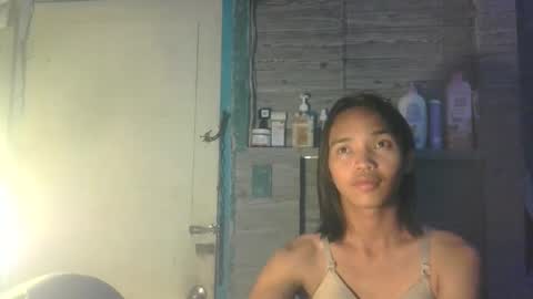 Lauren online show from November 2025 06:12:01 PM