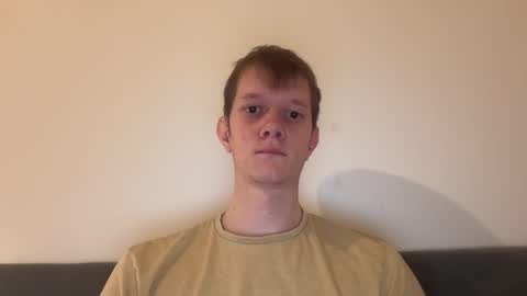 Snapshot of cube93 chatting on October 2025 07:03:01 PM cube93 online show from October 2025 07:03:01 PM