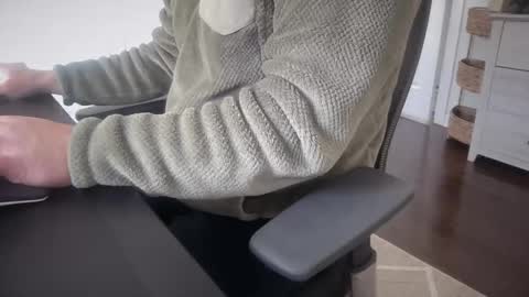 Snapshot of cuckgriff23 chatting on February 2026 05:06:02 PM cuckgriff23 online show from February 2026 05:06:02 PM