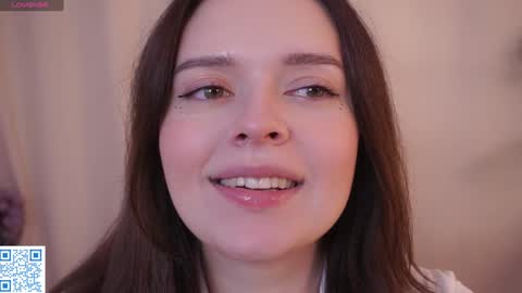 Ellie online show from October 2025 04:14:02 PM