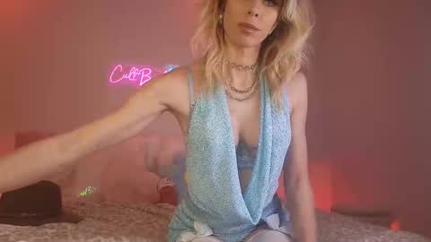 Cult Barbie online show from September 2025 04:11:02 AM