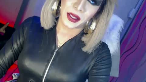 Snapshot of cum_4youbaby chatting on June 2026 05:12:02 PM CUMMELA SLUTI online show from June 2026 05:12:02 PM