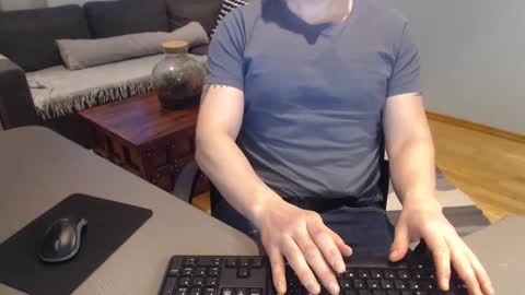 Snapshot of cumartist84 chatting on January 2025 12:57:02 PM cumartist84 online show from January 2025 12:57:02 PM