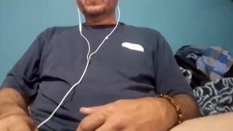 Snapshot of cumbian_chero chatting on April 2026 02:43:02 PM cumbian_chero online show from April 2026 02:43:02 PM