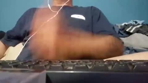 Snapshot of cumbian_chero chatting on May 2026 09:59:01 AM cumbian_chero online show from May 2026 09:59:01 AM