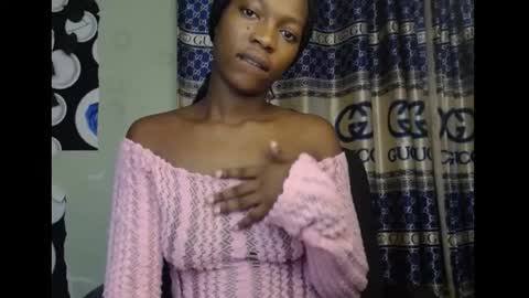 cumebony_petit online show from September 2025 08:03:01 PM