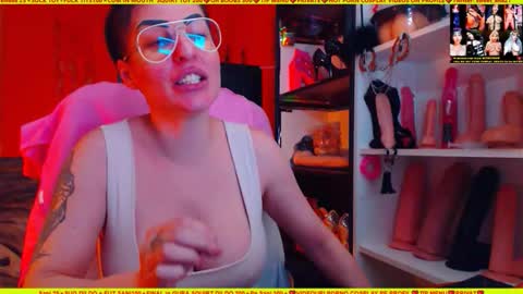 cuminmenowbby online show from November 2025 03:23:01 PM