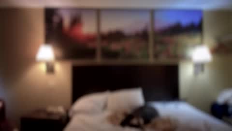 i love to be held unconcious online show from October 2025 02:50:01 PM