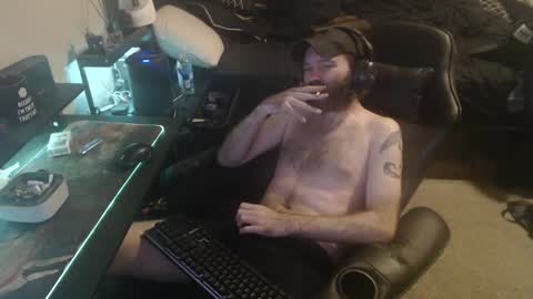 Snapshot of cumslinger2003 chatting on December 2024 05:42:01 AM cumslinger2003 online show from December 2024 05:42:01 AM