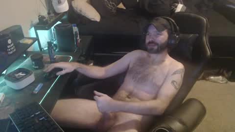 Snapshot of cumslinger2003 chatting on December 2024 02:31:02 PM cumslinger2003 online show from December 2024 02:31:02 PM