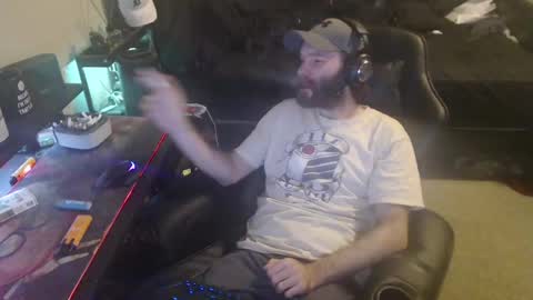 Snapshot of cumslinger2003 chatting on January 2025 12:39:01 PM cumslinger2003 online show from January 2025 12:39:01 PM