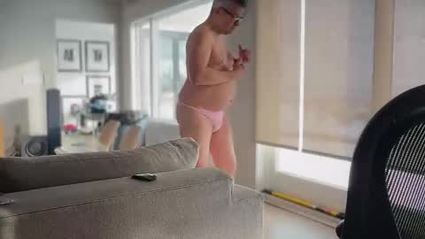 cumslutliny online show from February 2026 08:34:01 PM