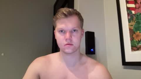 Snapshot of cumslutrico chatting on November 2025 08:20:02 PM Cumslut Rico online show from November 2025 08:20:02 PM