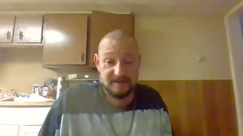 Snapshot of cuntreeboy68 chatting on December 2024 03:11:02 AM Bash online show from December 2024 03:11:02 AM