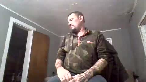 Snapshot of cuntreeboy68 chatting on January 2025 05:58:01 AM Bash online show from January 2025 05:58:01 AM