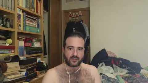 Snapshot of curiosillo1983 chatting on October 2025 03:50:02 AM curiosillo1983 online show from October 2025 03:50:02 AM