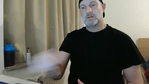 Curman85 online show from February 2025 11:41:02 PM