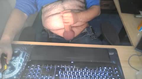 Snapshot of currycake chatting on November 2025 01:33:02 PM currycake online show from November 2025 01:33:02 PM