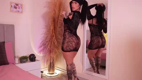 Snapshot of curvyliciouss chatting on September 2025 04:29:02 PM Samantha online show from September 2025 04:29:02 PM