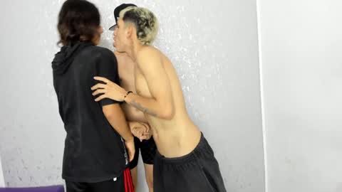 Snapshot of cute_boys18 chatting on January 2025 04:57:02 PM ARTURO-18 MATIAS-18 NIKOLAY-19 HADES-18 GABO-19 online show from January 2025 04:57:02 PM