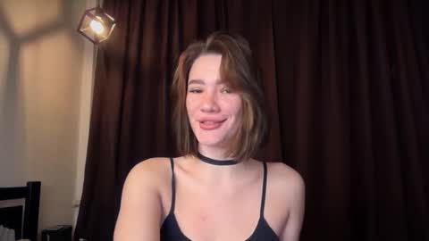 Snapshot of cute_bubbles chatting on October 2025 07:53:02 PM cute_bubbles online show from October 2025 07:53:02 PM