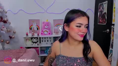 Snapshot of cute_dani__ chatting on December 2024 12:33:02 PM Dani online show from December 2024 12:33:02 PM