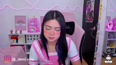 Snapshot of cute_dani__ chatting on February 2025 11:23:02 AM Dani online show from February 2025 11:23:02 AM