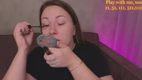 Snapshot of cute_darina chatting on October 2025 01:27:02 AM Everyday stream in the same time online show from October 2025 01:27:02 AM