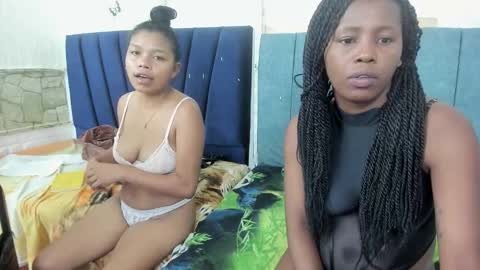 Snapshot of cute_ebony_18_ chatting on November 2025 02:21:01 AM cute_ebony_18_ online show from November 2025 02:21:01 AM