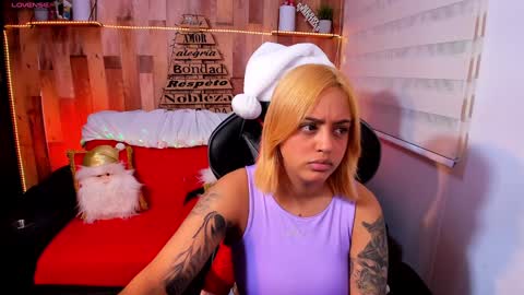    Independent Model online show from December 2024 11:07:01 PM