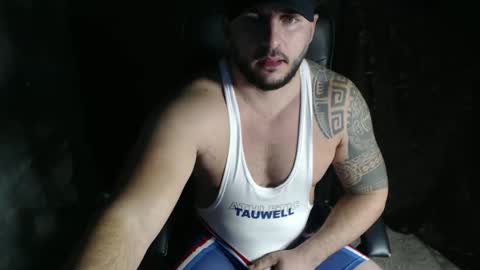 Snapshot of cute_johny01 chatting on February 2025 05:09:02 PM Cute Johny01 online show from February 2025 05:09:02 PM