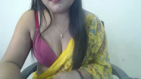 Snapshot of cute_kavya chatting on October 2025 06:47:02 AM cute_kavya online show from October 2025 06:47:02 AM