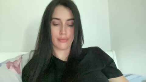 cute_kriss94 online show from May 2026 04:45:02 PM