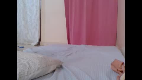 cute_lizah online show from February 2025 07:35:01 AM