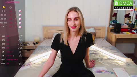 Snapshot of cute_milana chatting on February 2025 12:26:02 PM Milana online show from February 2025 12:26:02 PM