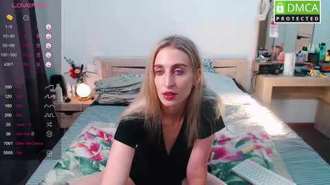 Snapshot of cute_milana chatting on October 2025 12:03:02 PM Milana online show from October 2025 12:03:02 PM