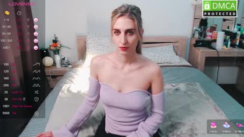 Snapshot of cute_milana chatting on October 2025 10:04:01 AM Milana online show from October 2025 10:04:01 AM