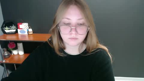 Veronica online show from January 2025 10:38:02 AM