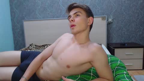 Oliver online show from January 2025 07:40:01 PM