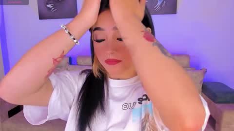 Snapshot of cute_sarita18 chatting on November 2025 02:34:02 AM Sarita online show from November 2025 02:34:02 AM