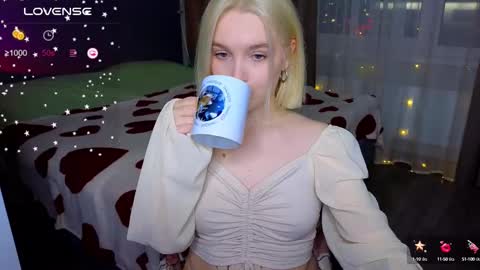 Sue online show from March 2025 04:53:01 PM