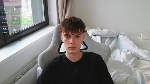 Snapshot of cute_thomas chatting on May 2026 05:21:02 PM Thomas - online show from May 2026 05:21:02 PM
