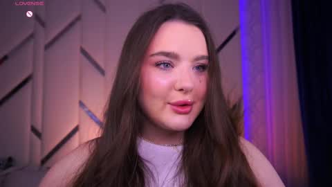 Amber online show from February 2025 10:53:01 PM