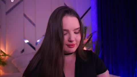 Amber online show from September 2025 11:16:01 PM