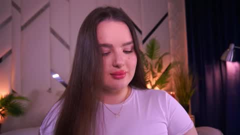 Amber online show from September 2025 11:07:01 PM